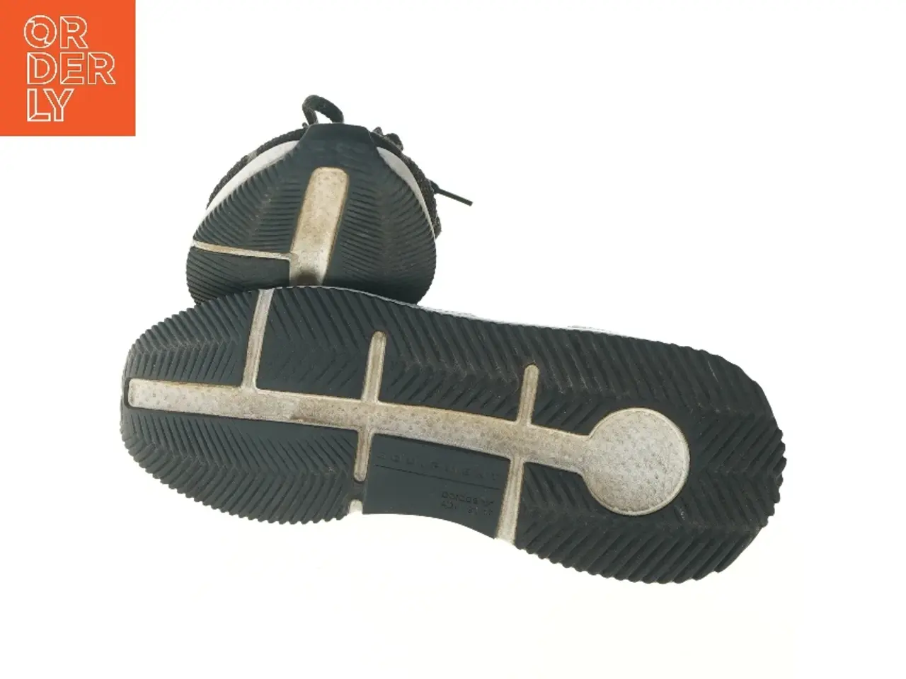 Billede 5 - Sort sneaker, størrelse 42 fra Equipment (str. 42 )