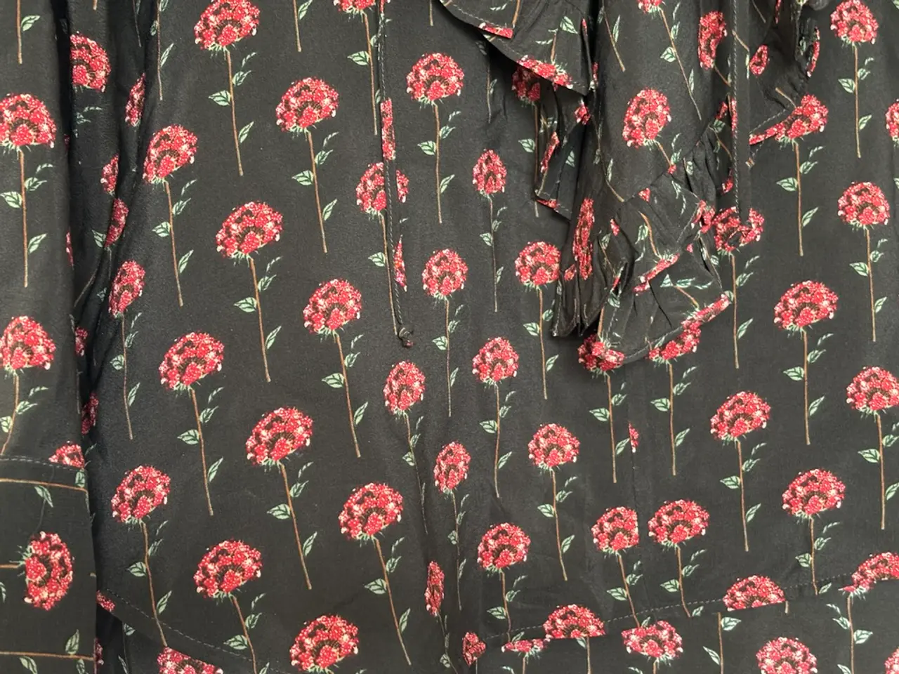 Billede 3 - Britt Sisseck, bluse med blomstermønster, str 38