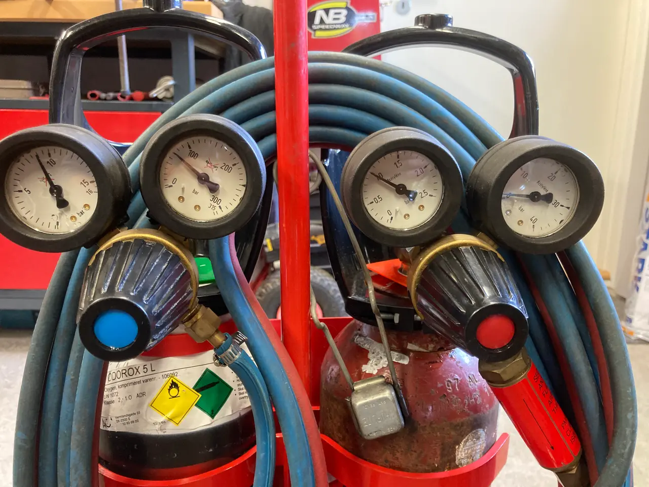 Billede 9 - Gas og ilt sæt med 5L ejendoms flasker