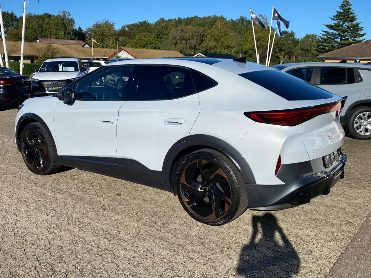 Billede 2 - Cupra Tavascan 77 Adrenaline