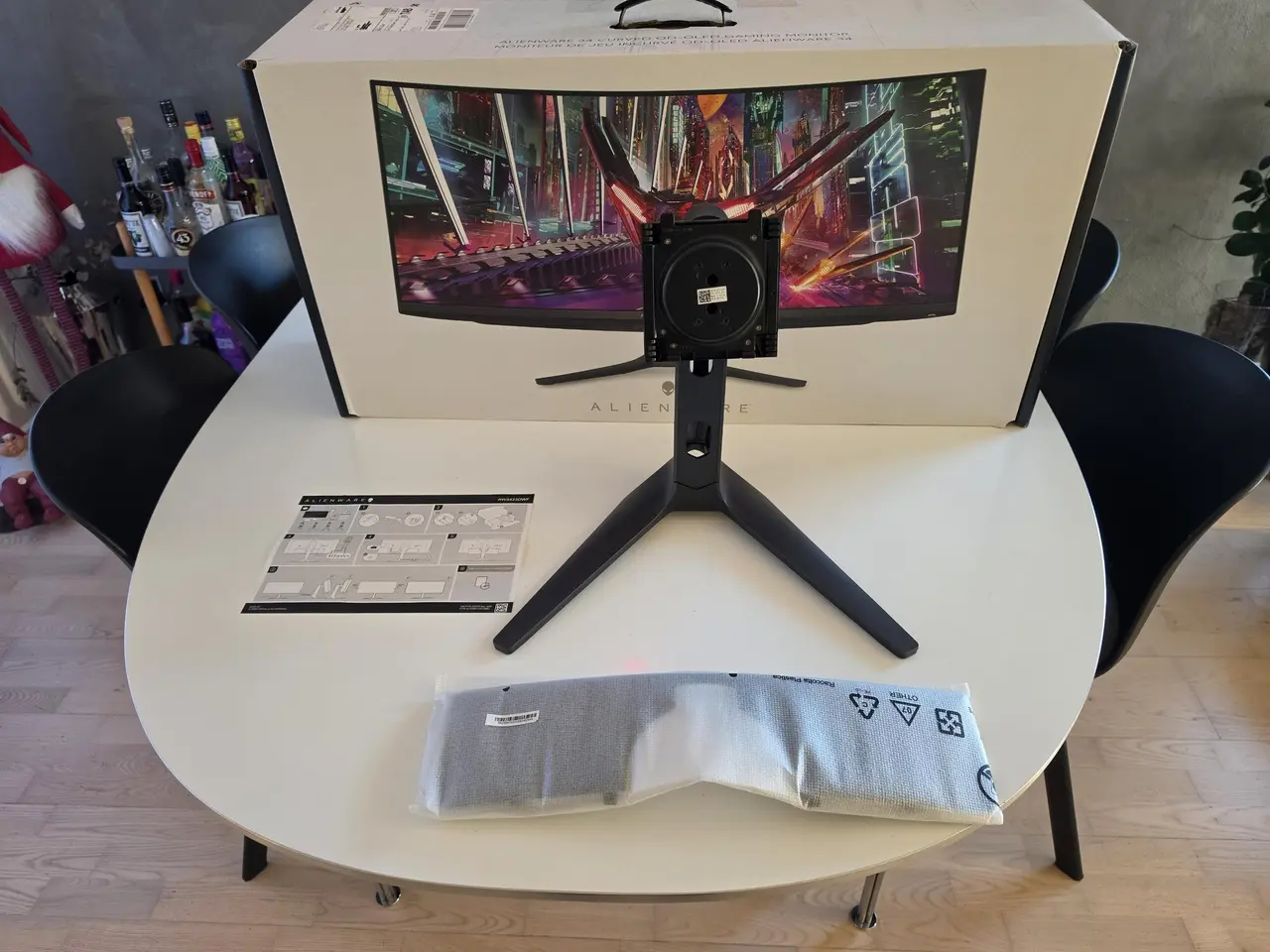 Billede 2 - Alienware AW3423DWF 34" QD-OLED 165 Hz – med kasse