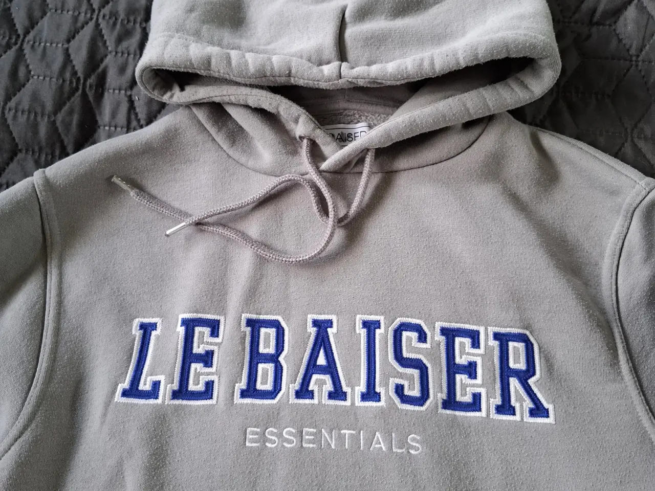 Billede 3 - Le Baiser hættetrøje