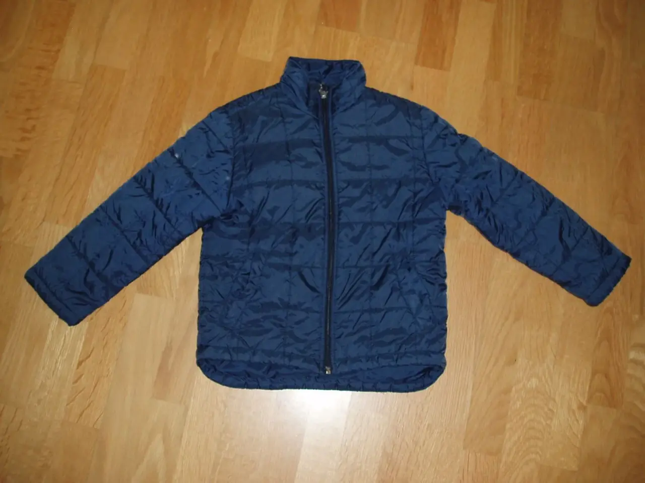 Billede 1 - Benetton jakke str. s/6 år