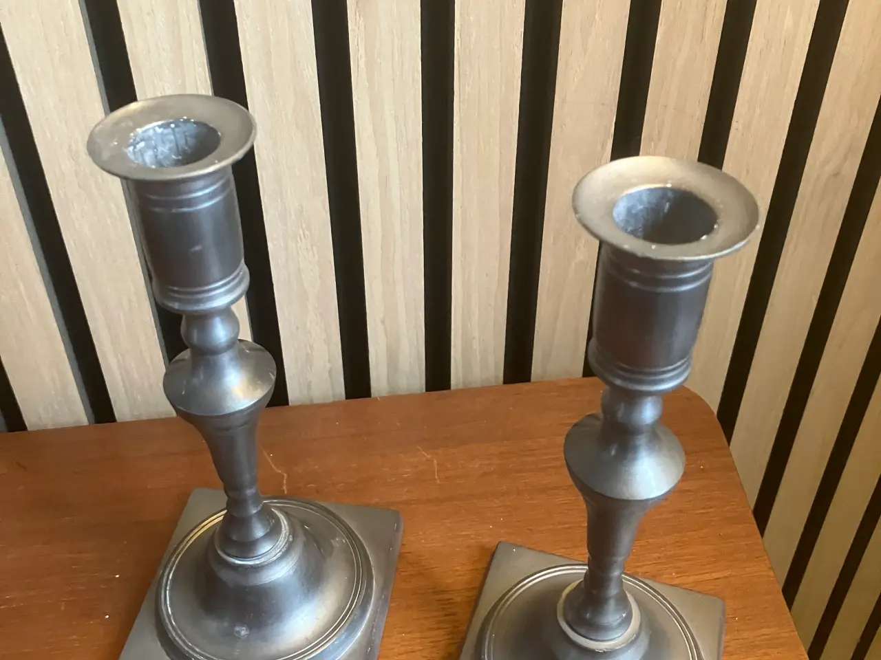 Billede 3 - Danske Tin lysestager med patina.