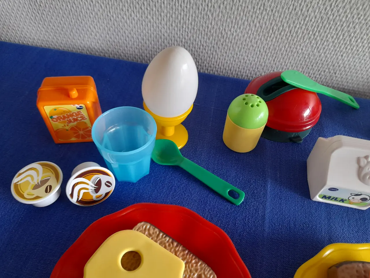 Billede 4 - Legemad morgenmad/ frokost 41 dele.