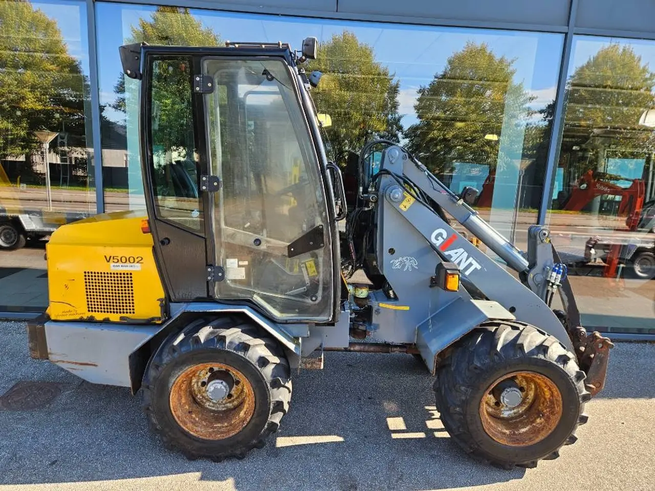 Billede 2 - GiANT v5002 cabine