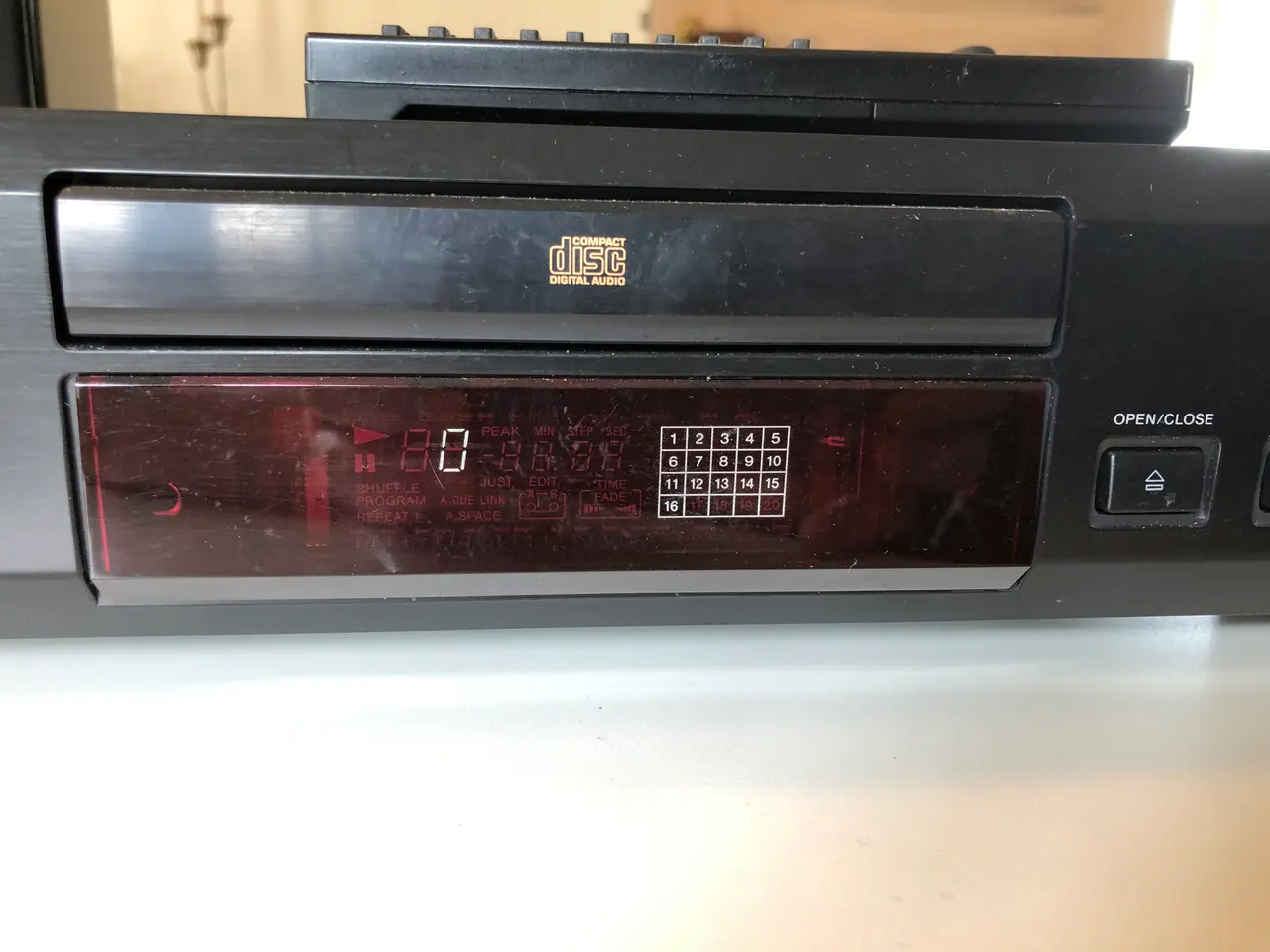Billede 4 - Sony CD afspiller model CDP-XE220