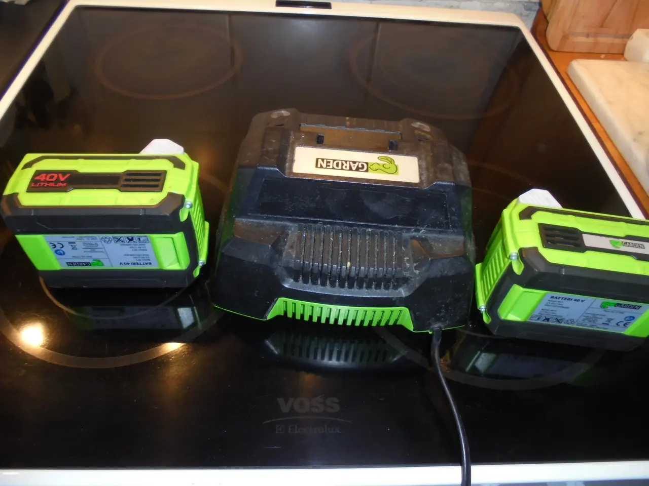 Billede 12 - Batteri plæneklipper + Græstrimmer + Motorsav
