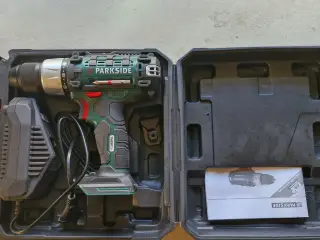 Batteridrevet bore/skruemaskine