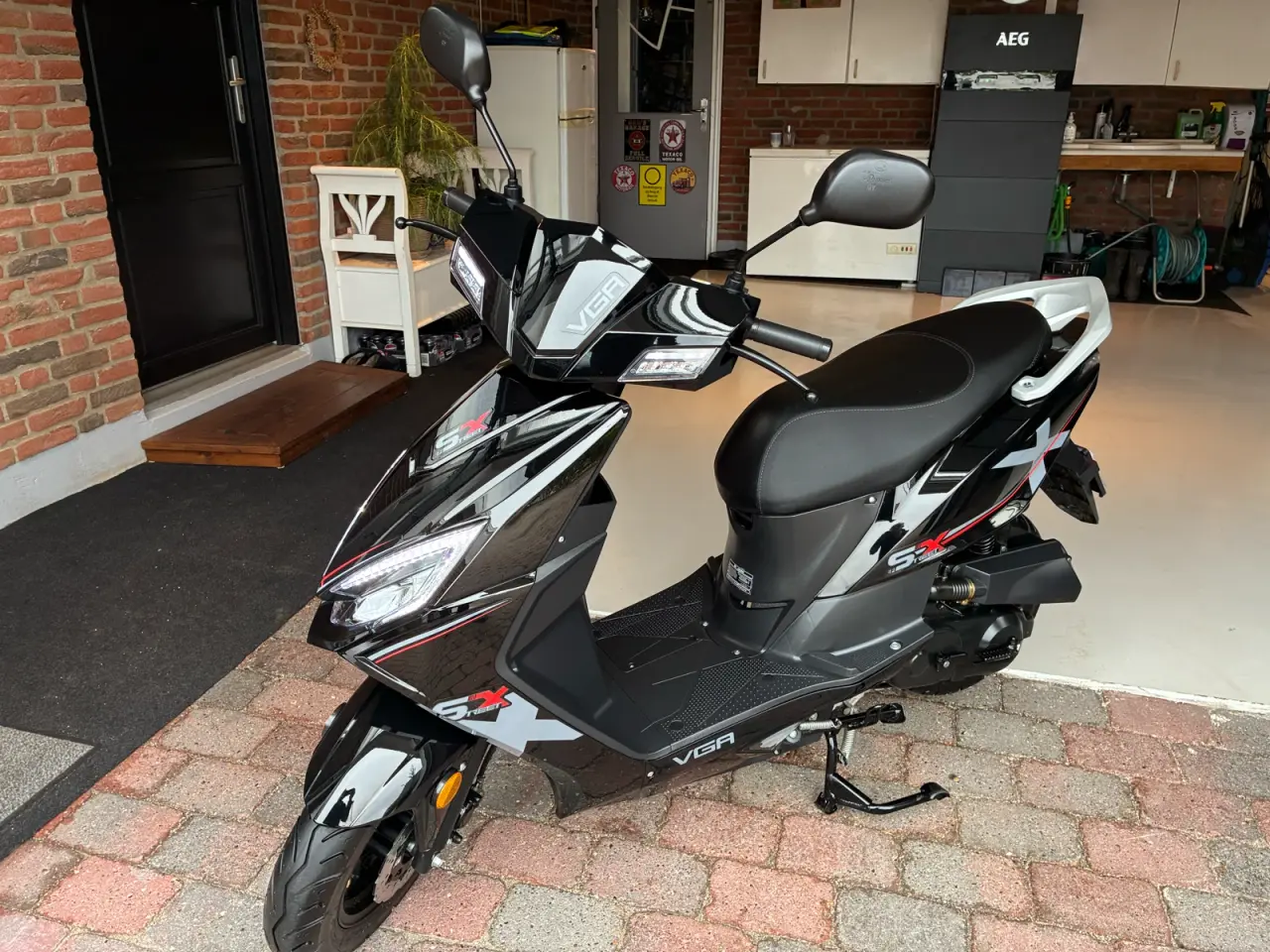 Billede 1 - Vga Street-X 30. 2025. 1840 km