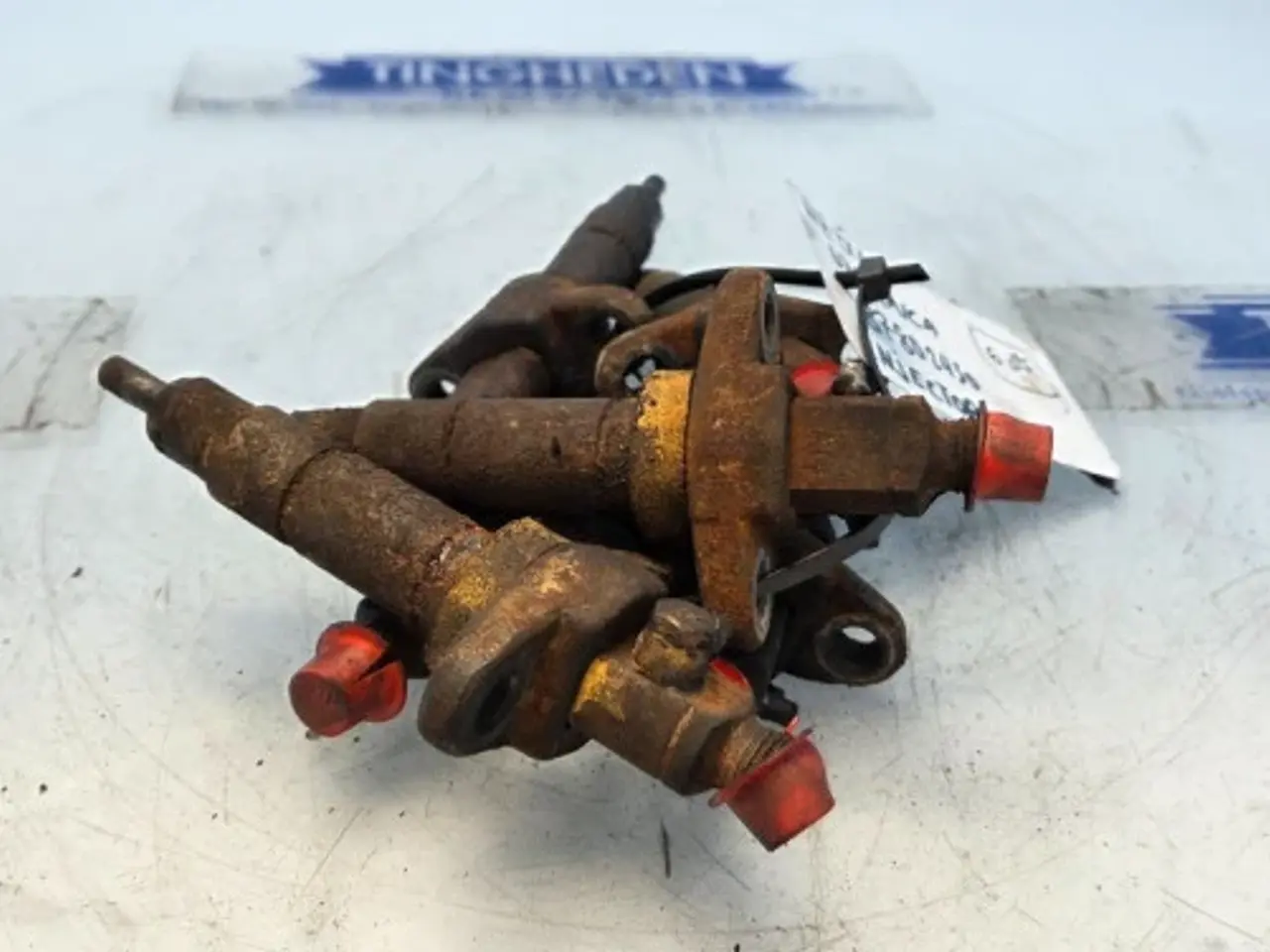 Billede 8 - Ford 675TA Indsprøjtningsdyse 6STK