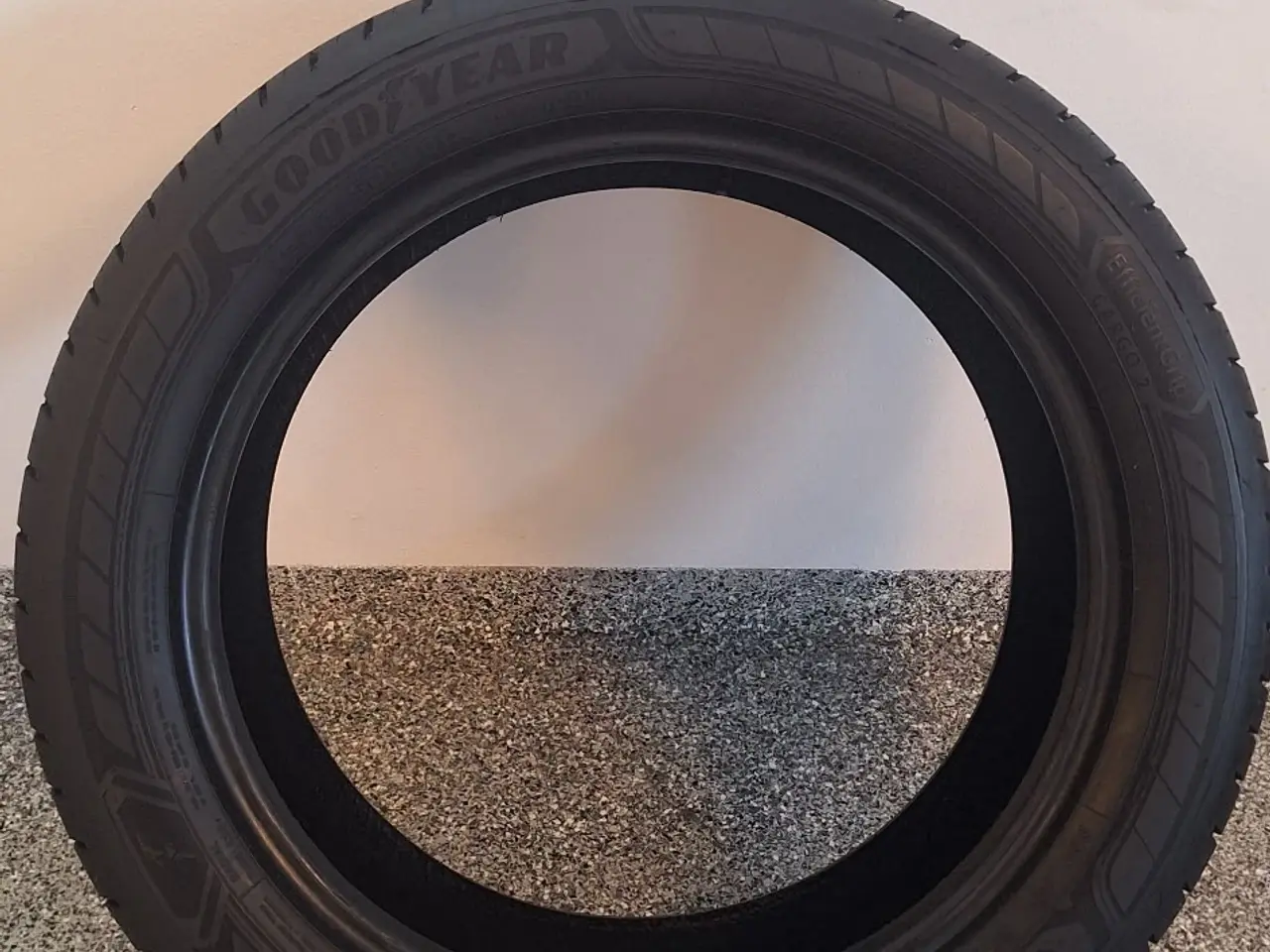 Billede 1 - Goodyear 235/50R19 Sommerdæk