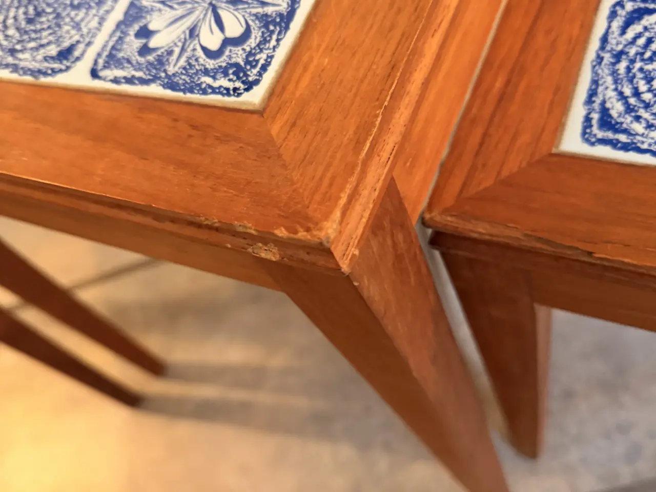Billede 7 - Teak  indkudsborde med kakler fra midt 60’erne