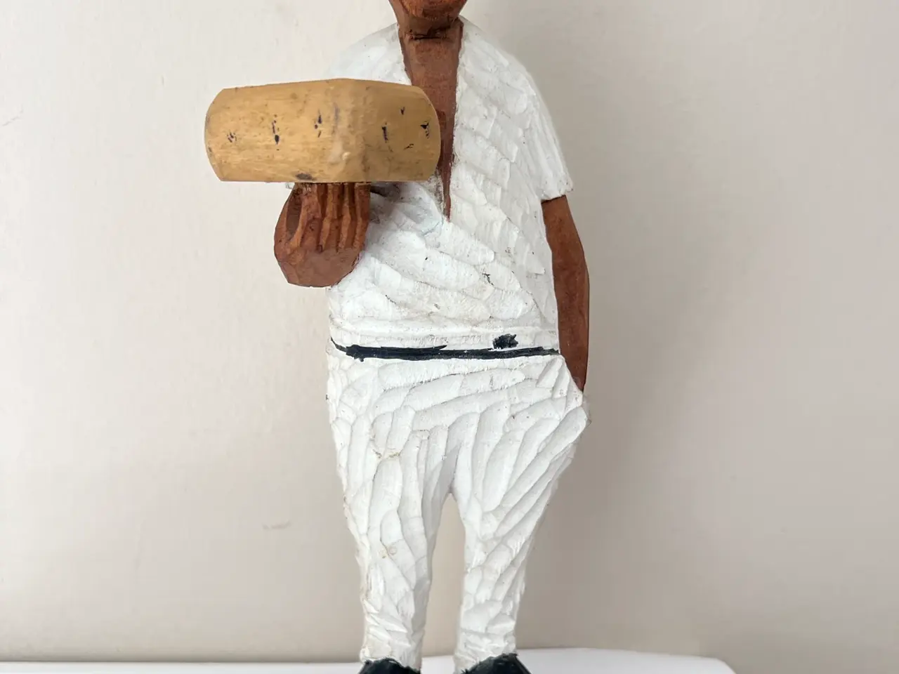 Billede 1 - Frihed Knudsen træ figur