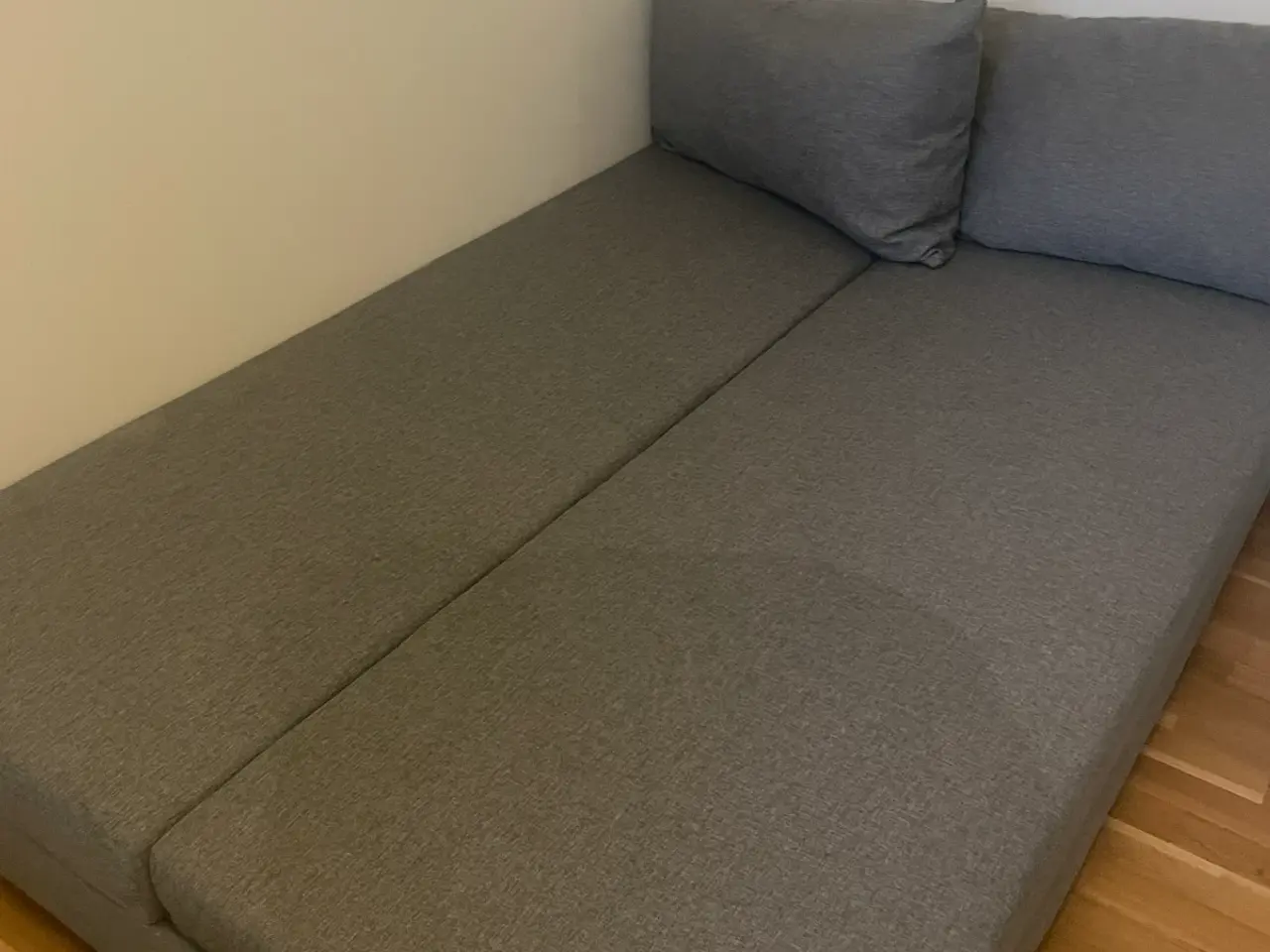 Billede 1 - Sovesofa med opbevaring