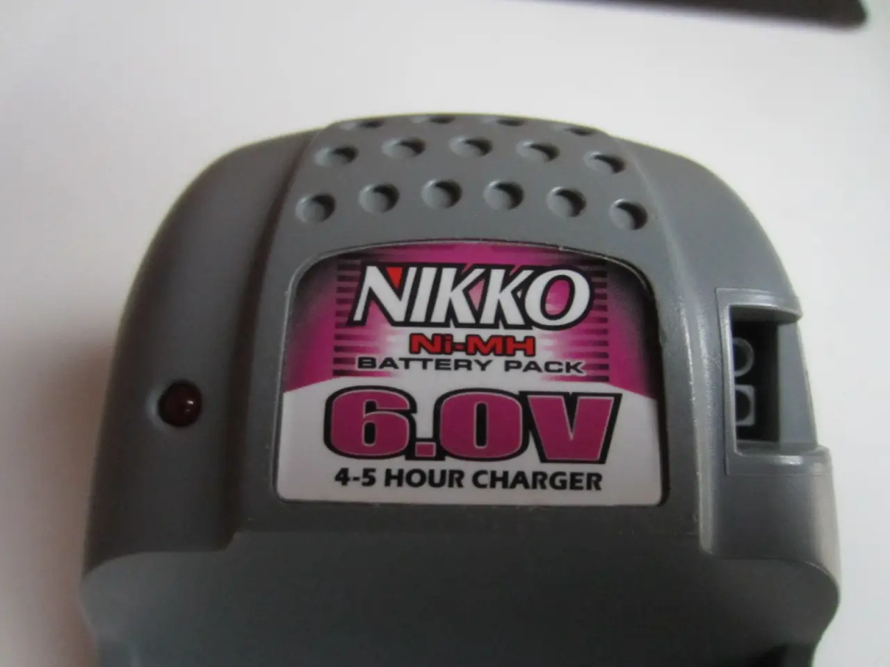 Billede 3 - NIKKO lader til NIKKO 6V skubbe ind Ni-MH batteri