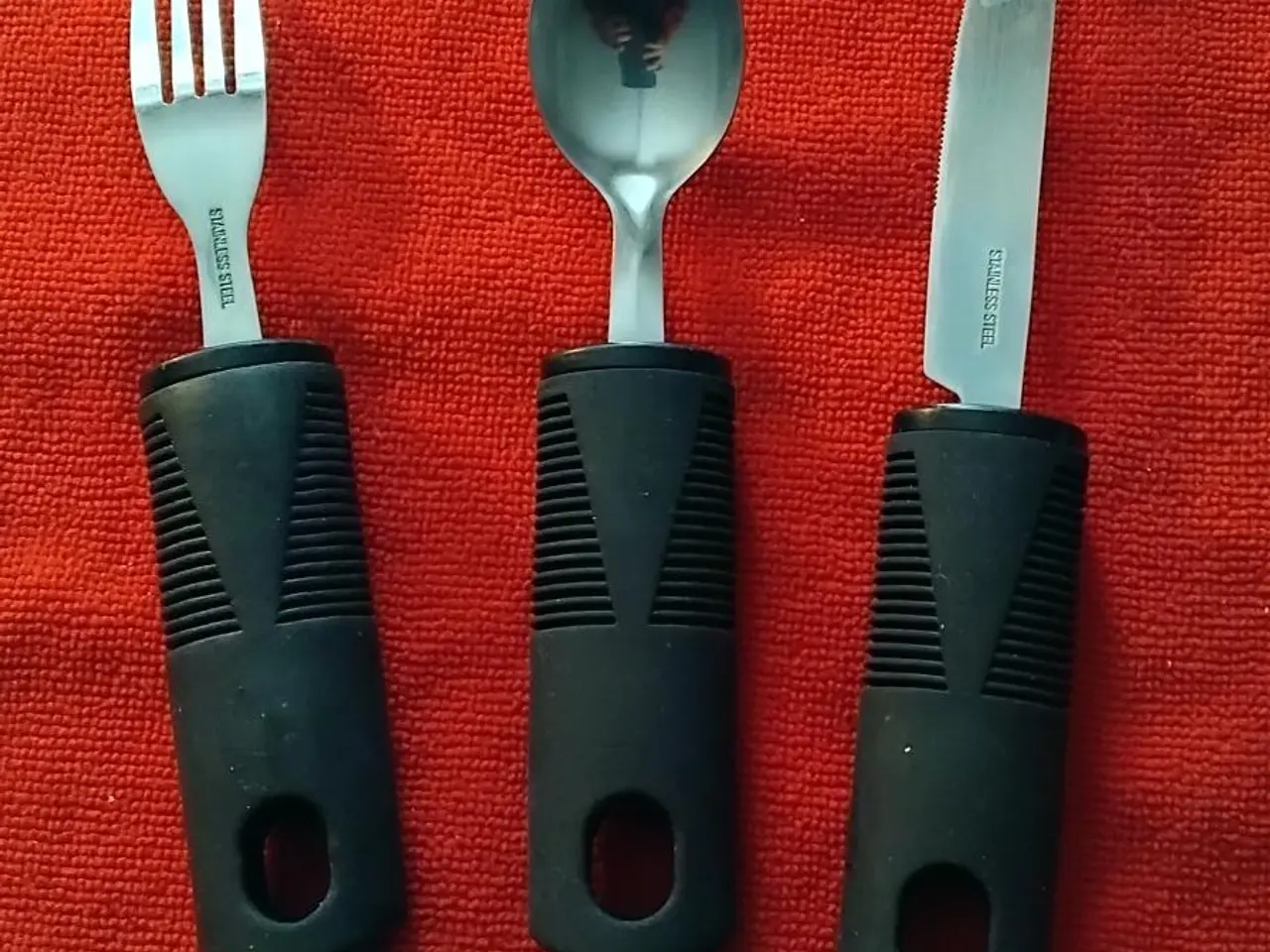 Billede 1 - Hjælpemidler til Parkinson's ergonomisk bestik x 3