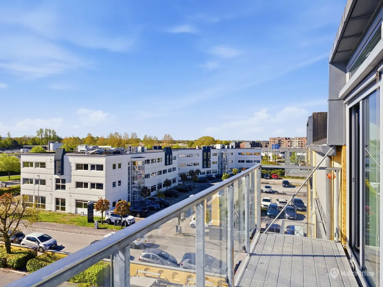 Billede 9 - Velindrettet kontor med hele 3 mødelokaler