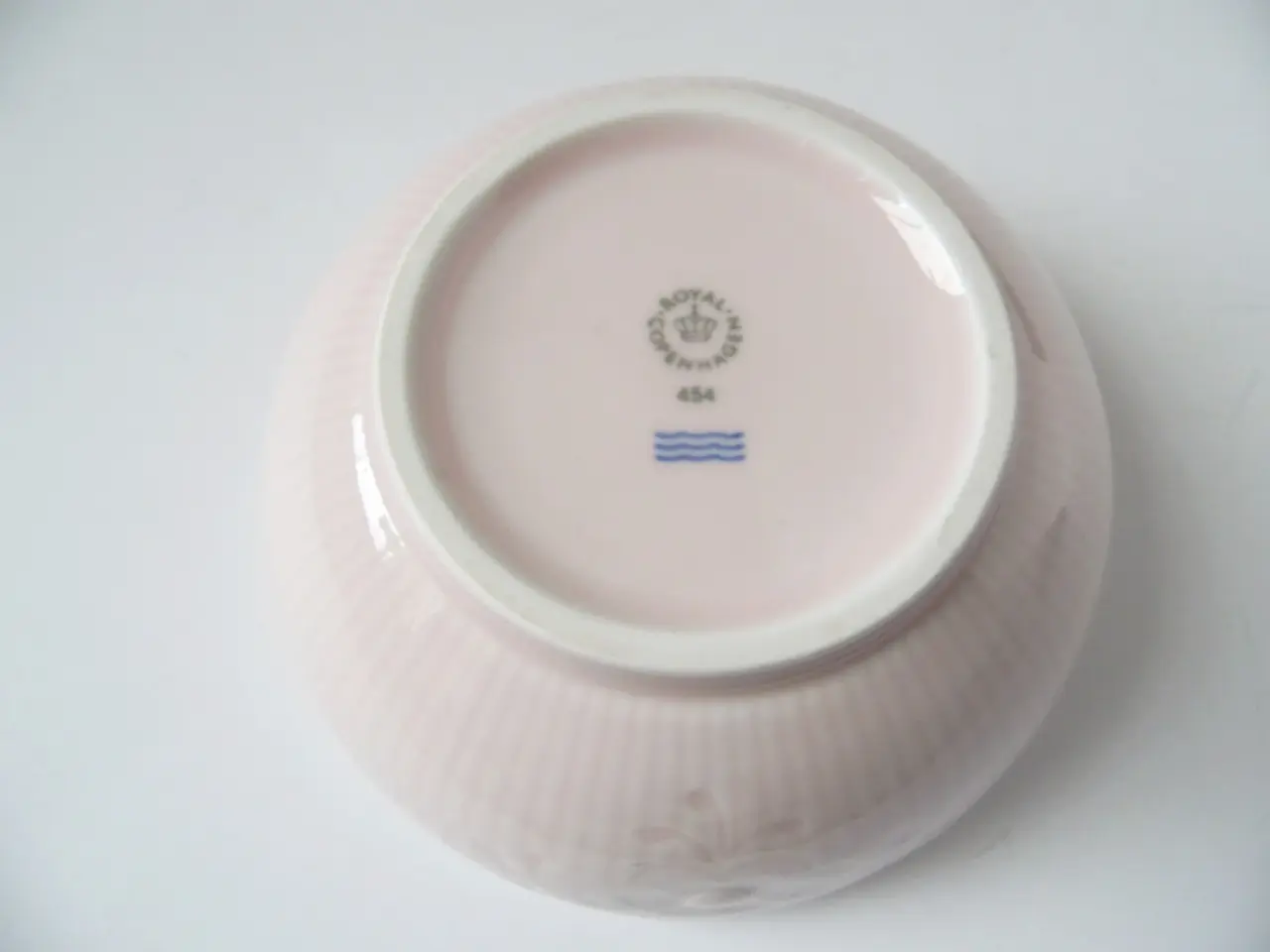 Billede 9 - Royal Copenhagen Flower Emblem - 500,00 kr/del