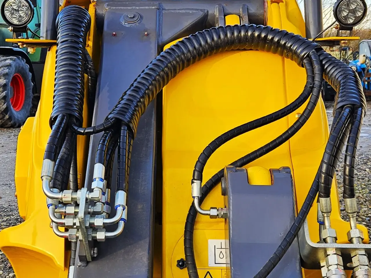 Billede 5 - Eurotrac T11 / fabriksny / teleskoparm / Kubota motor