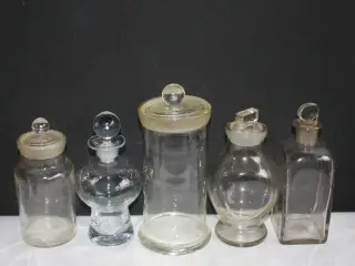 Gamle opbevaringsglas