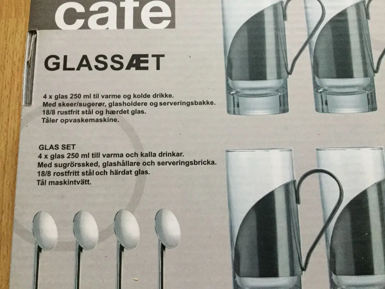 Billede 2 - *Nyt sæt*  4 Cafeglas - 4 Skeer - 1 Bakke