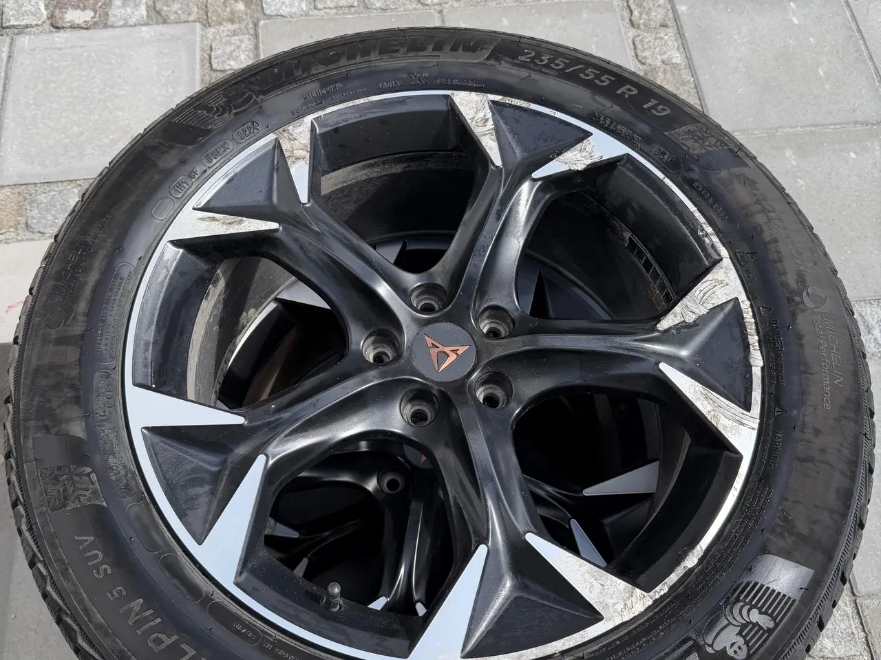 Billede 4 - 19" originale Cupra vinterhjul 235/55R19
