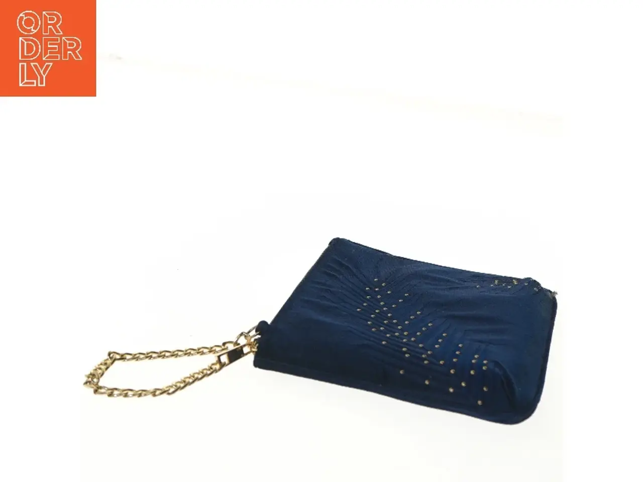 Billede 3 - Mørkeblå clutch med guldkæde og nitter (str. 24x19 cm)