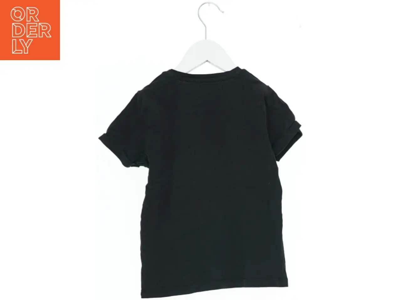 Billede 2 - Sort T-shirt med 'Courage' og pailletter fra Name It (str. 128)