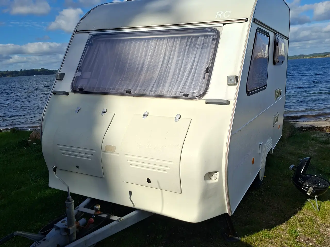 Billede 2 - Ældre campingvogn sælges m.fortelt