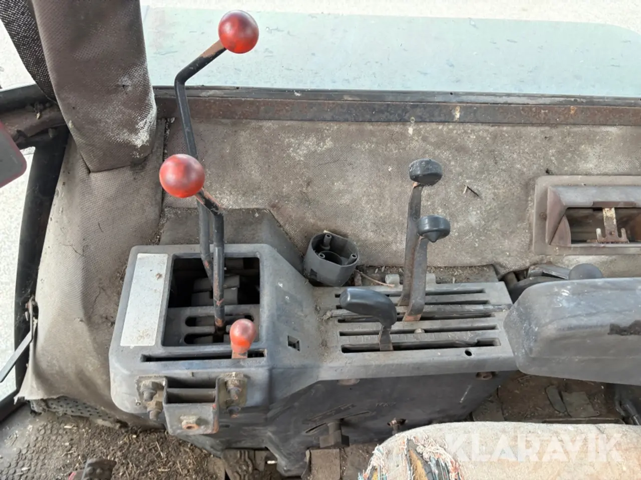 Billede 12 - Traktor John Deere 3140 med tvillingehjul