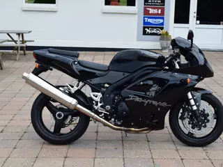 Triumph Daytona 955i Naked bike
