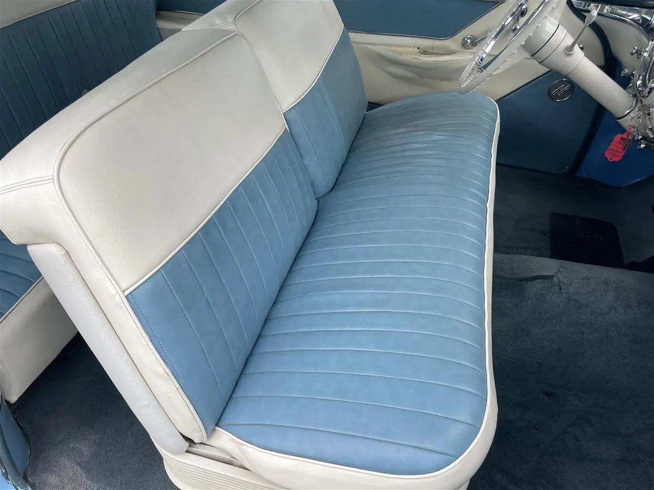 Billede 22 - Oldsmobile Super 88 Holiday Coupe