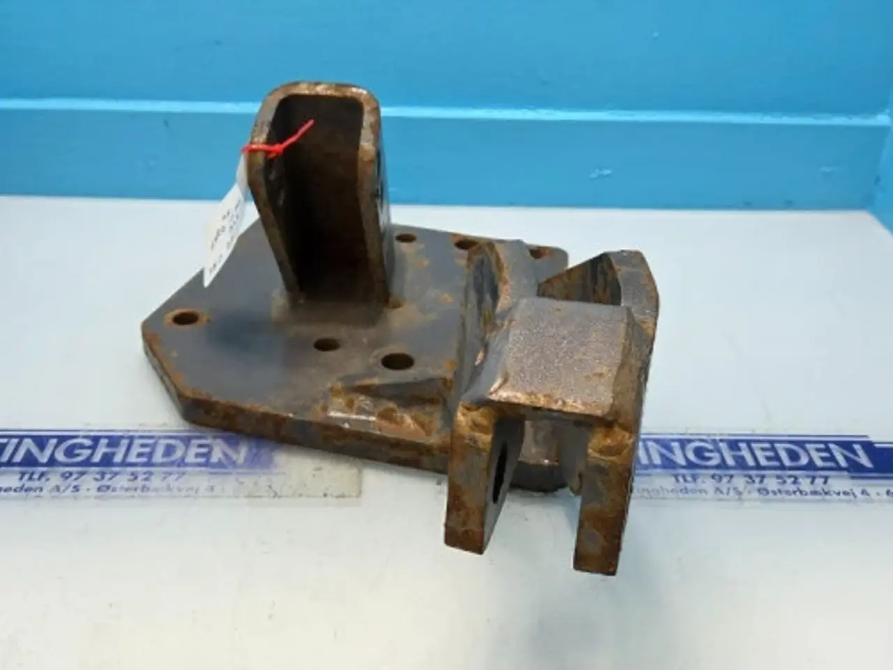 Billede 4 - New Holland TS110 Beslag R. 82007382
