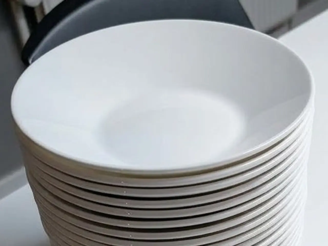 Billede 1 - Rosendahl hvide dybe tallerkener 10 stk.