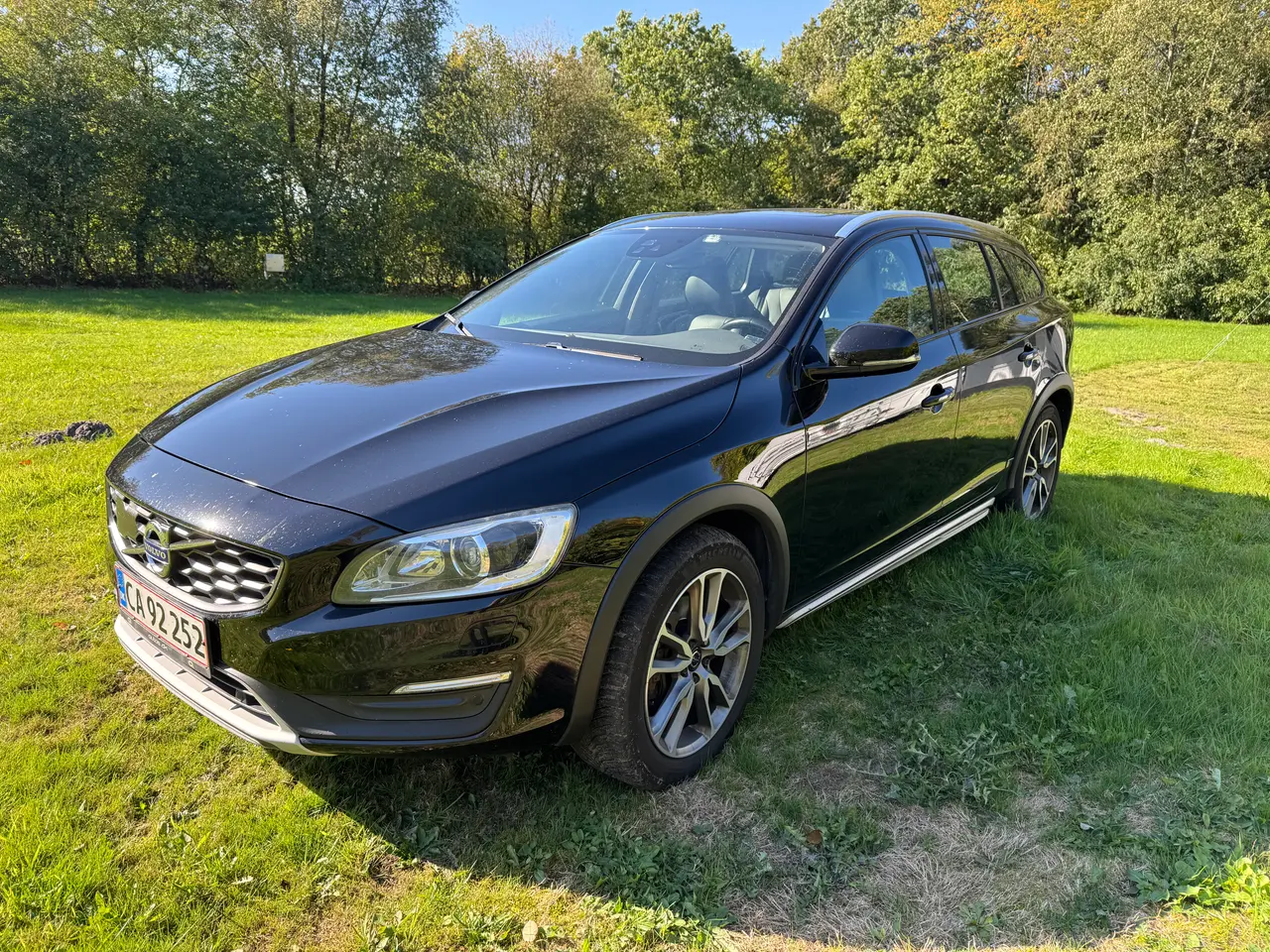 Billede 1 -  Volvo V60 Cross Country, 2,4 D4 Summum AWD 190HK 