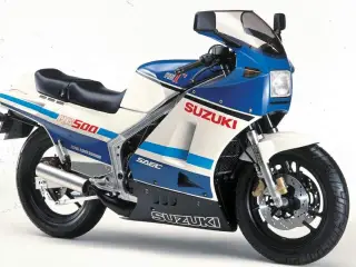 Suzuki RG 500 købes