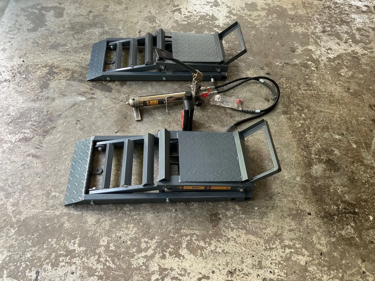 Billede 1 - Hydrauliske hjulramper/donkraft 1500 kg.
