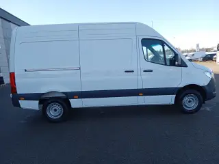 Mercedes Sprinter 317 2,0 CDi A2 Kassevogn PRO aut. RWD