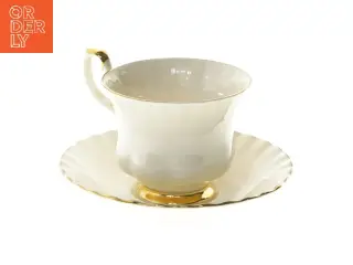 Porcelænskop med underkop fra Royal Albert (str. Ø 14 og Ø 9x7,5 cm)