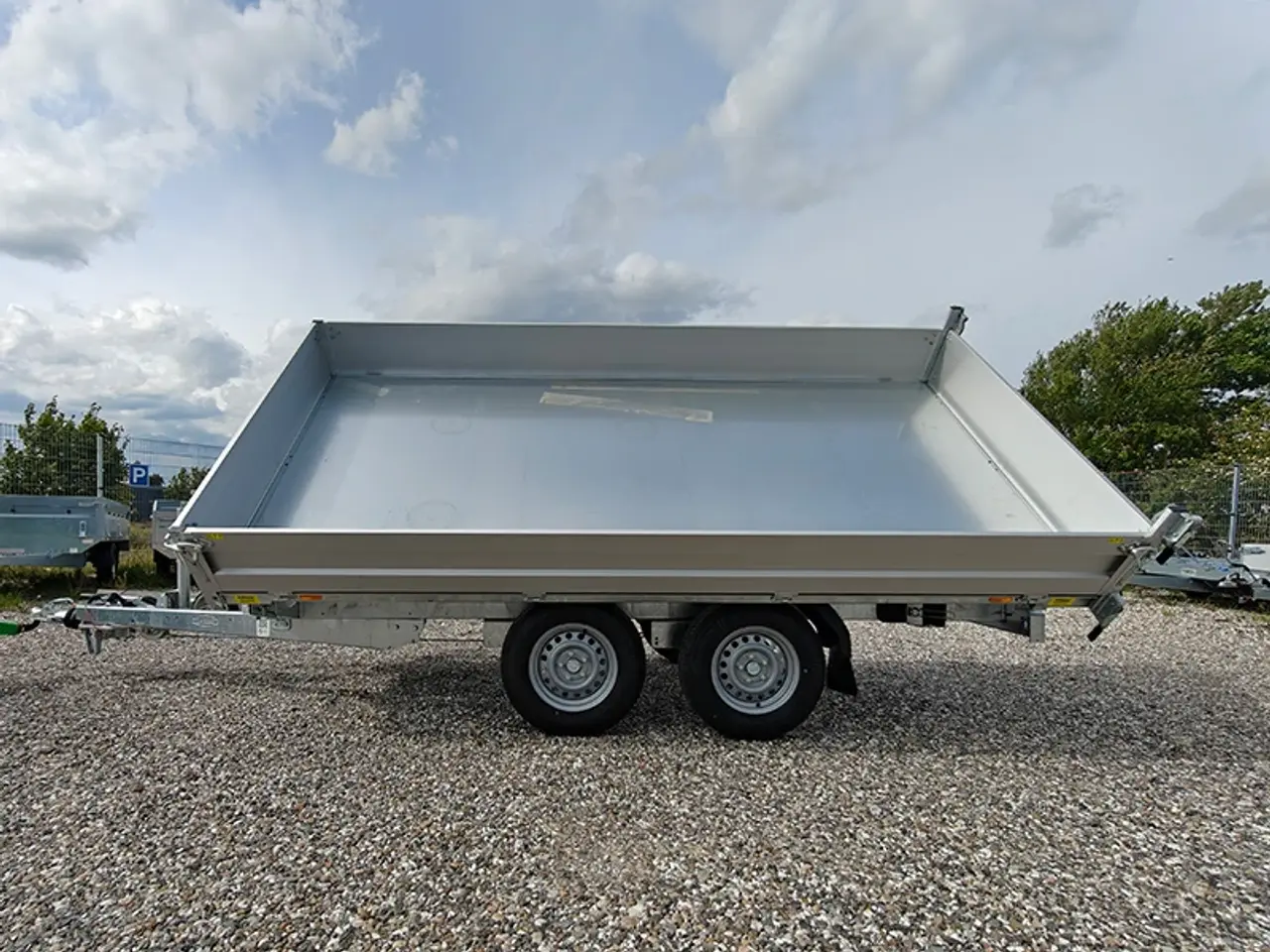 Billede 5 - Böckmann tiptrailer 3718 3-vejs tip/tophængt bagklap