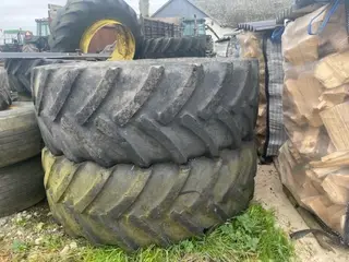 Dæk 650/65 x 42