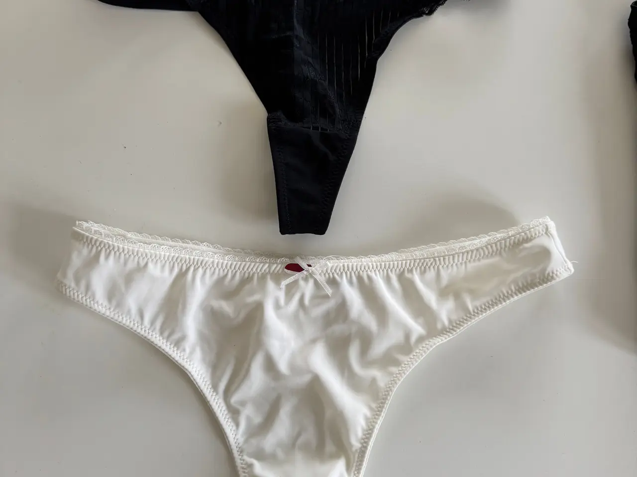 Billede 1 - Scarlett string str 42. Nye. 2 par