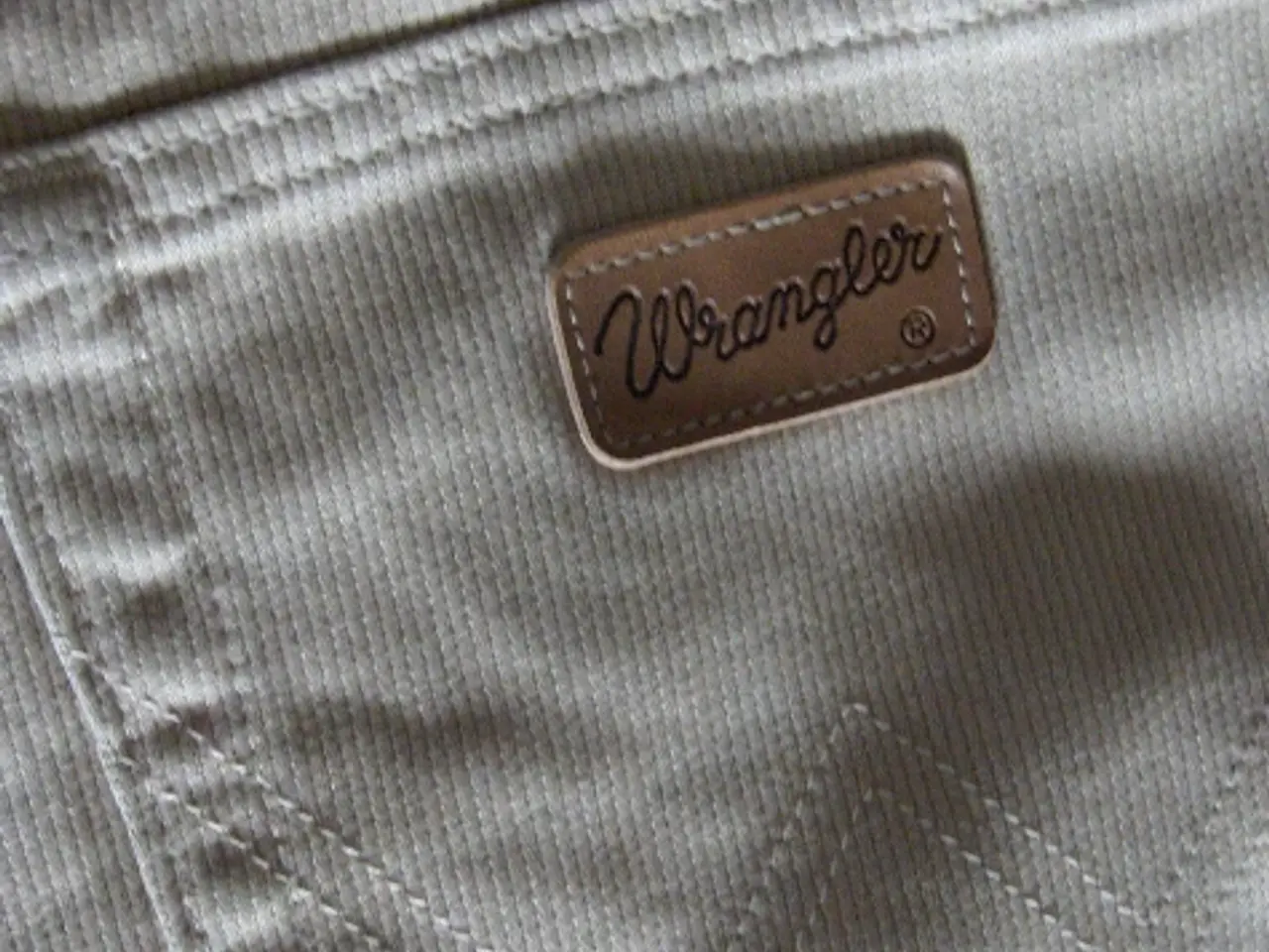 Billede 3 - NY! Wrangler Bukser W:32 (81cm) / L:34 (86cm)
