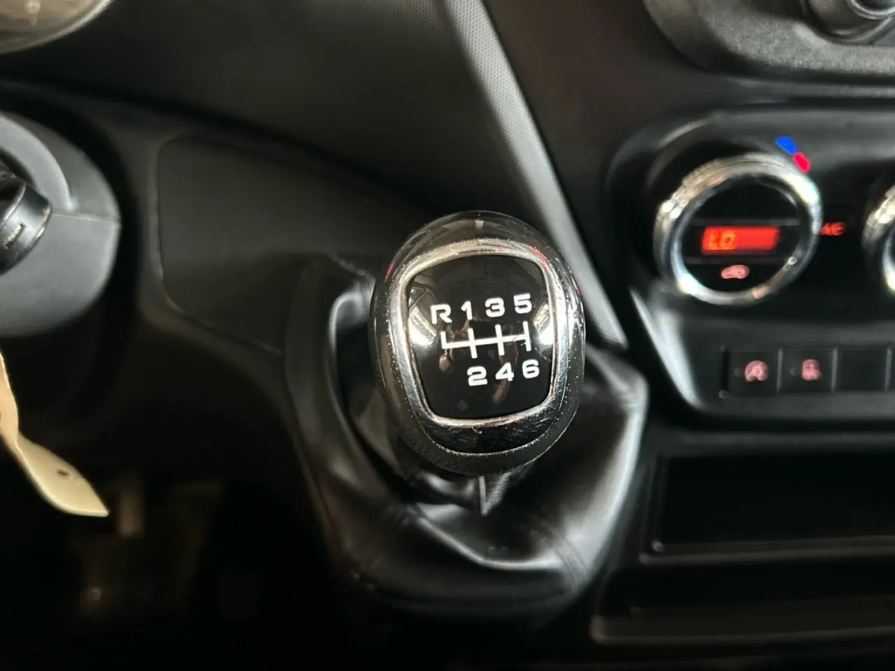 Billede 9 - Iveco Daily 2,3 35S14 Mandskabsvogn m/lad