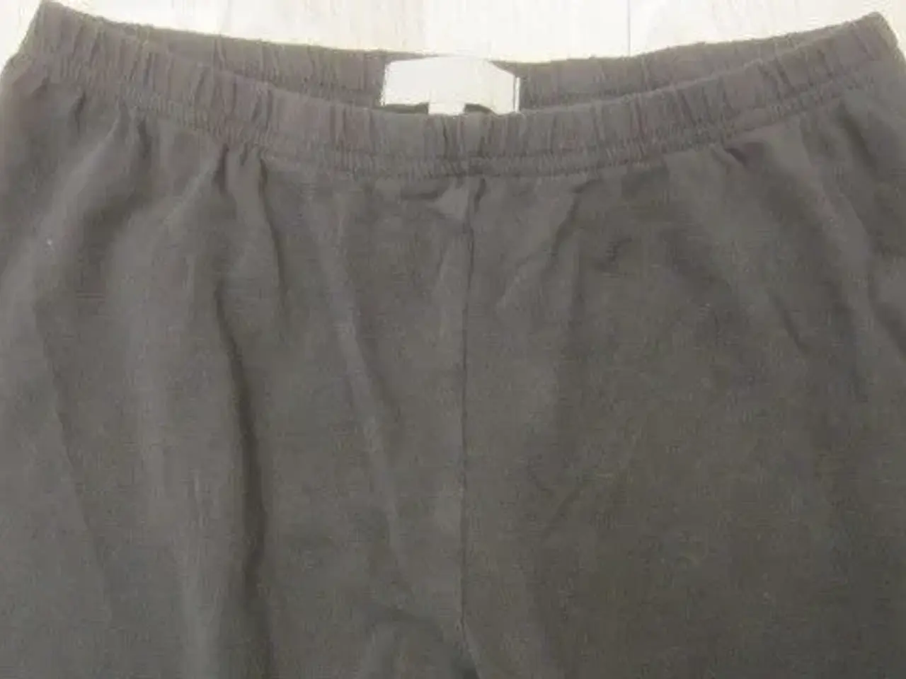 Billede 2 - Str. S, sorte 3/4 lange leggings