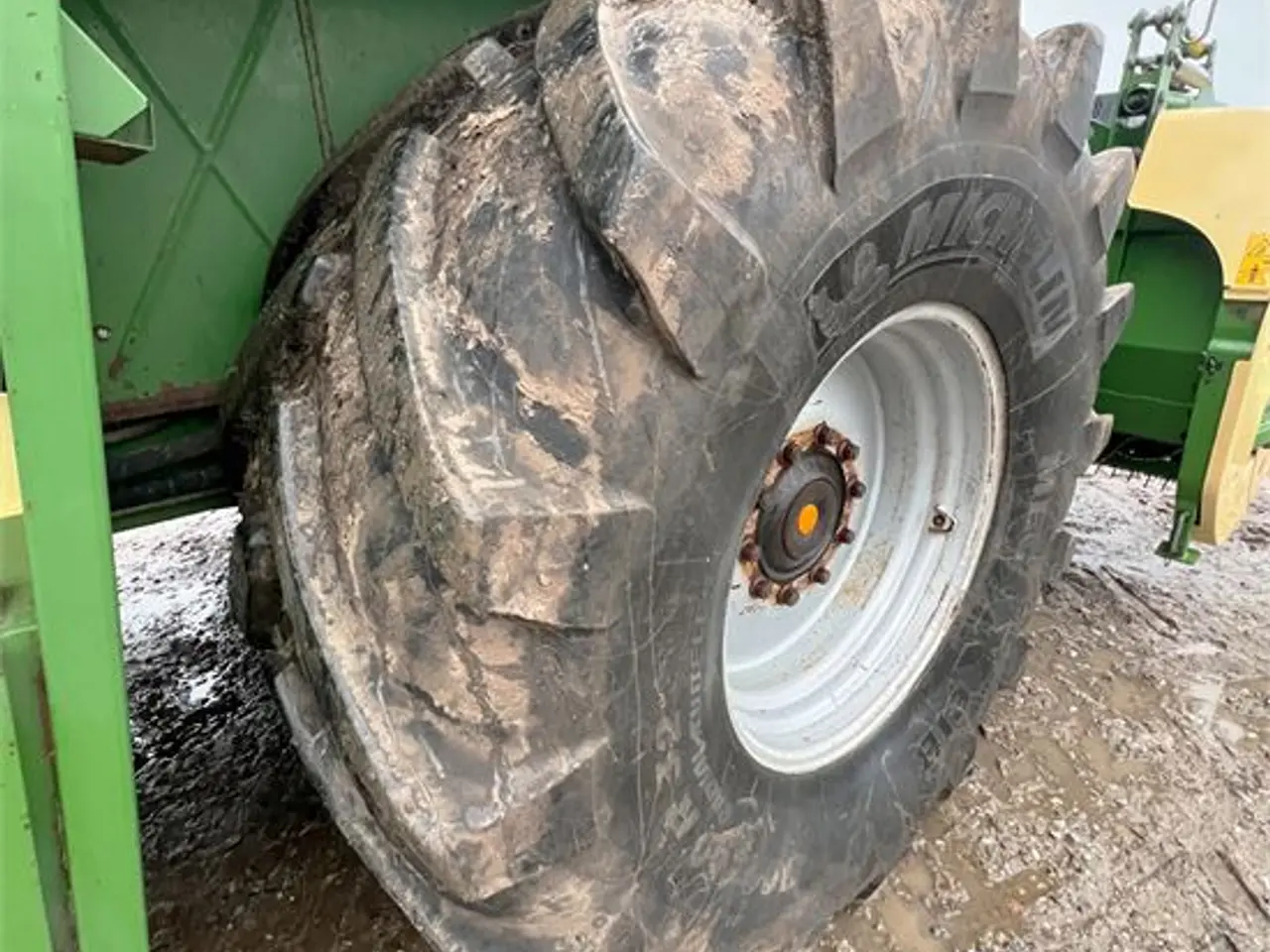 Billede 38 - Krone Big X 650 V8 - Video!