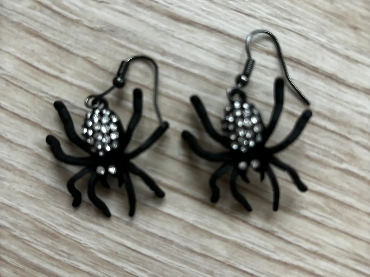 Billede 2 - Halloween kjole+øreringe