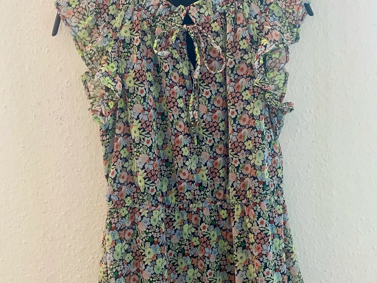 Billede 7 - Only blomstret kjole S