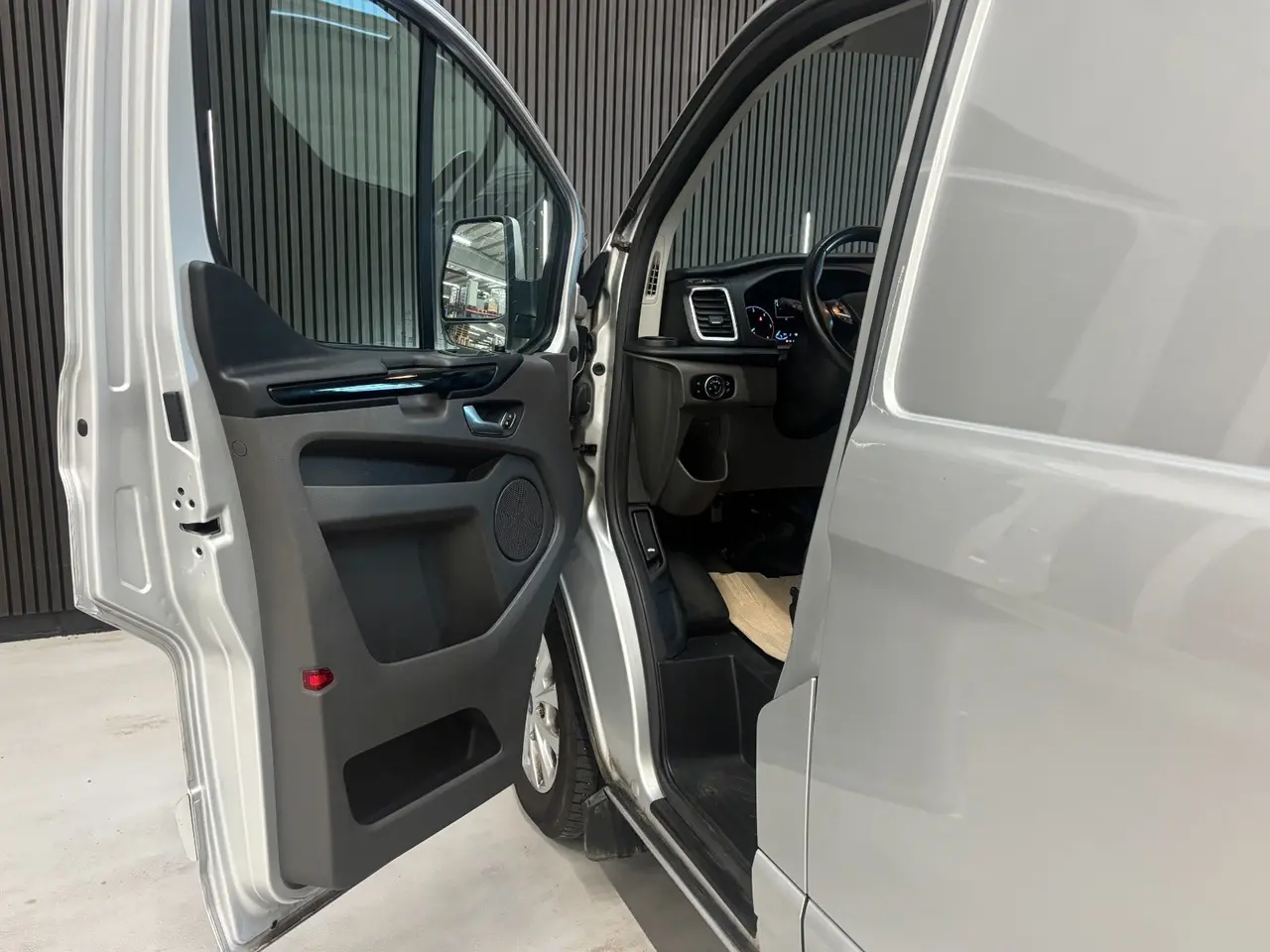Billede 10 - Ford Transit Custom 340 L2 2,0 TDCi 170 Trend aut.